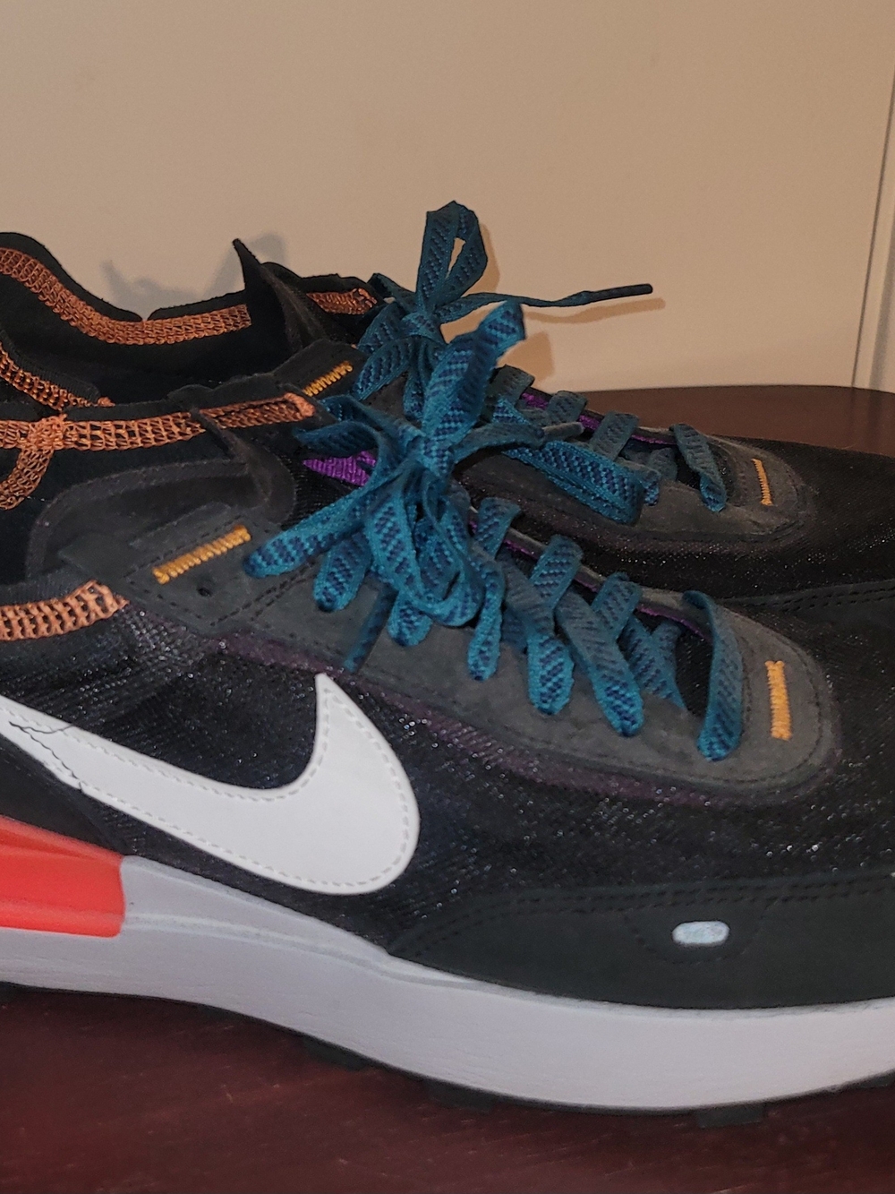 Nike Waffel 5 Borough Tour Black & Teal Orange Low-Top Sneakers Men's Size 12